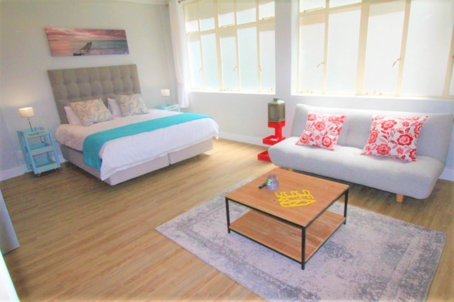 2 Bedroom Property for Sale in Cape Town City Centre Western Cape